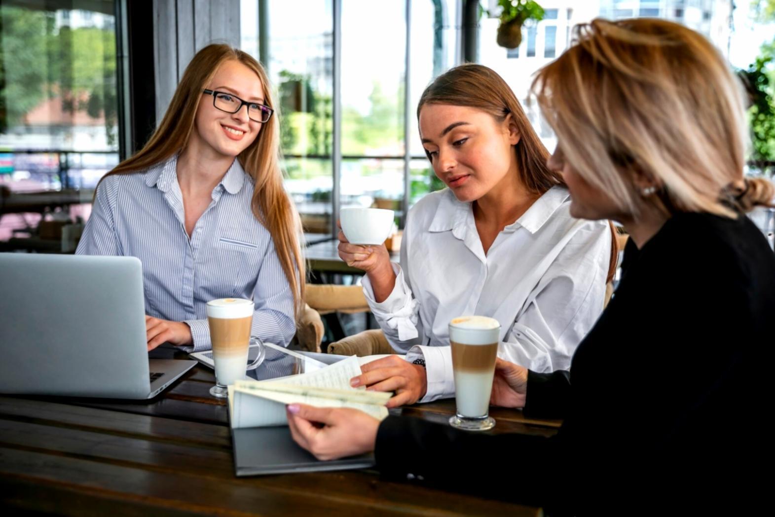 Teamarbeit und kollektive Expertise bei Synthovixalora